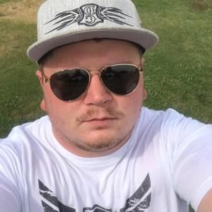 Meet your Posher, Garrett